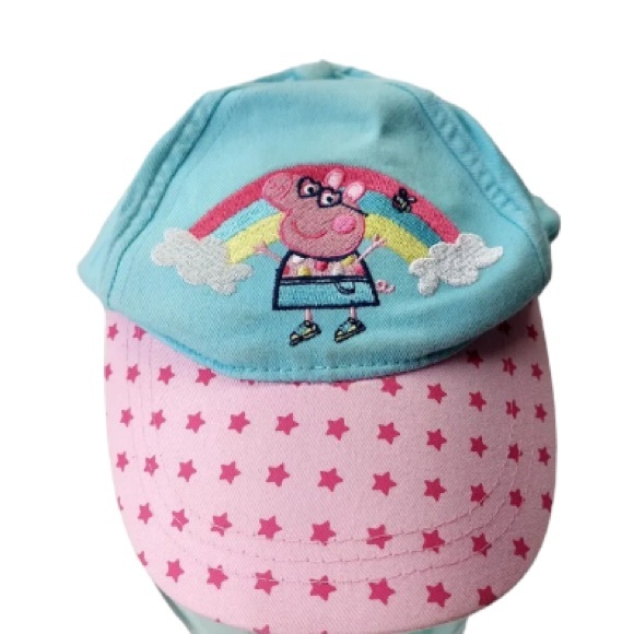 Adorable Peppa Pig Hat - Picture 2 of 6